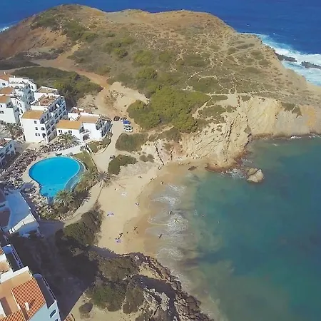 Апартаменты White Sands Beach Club *